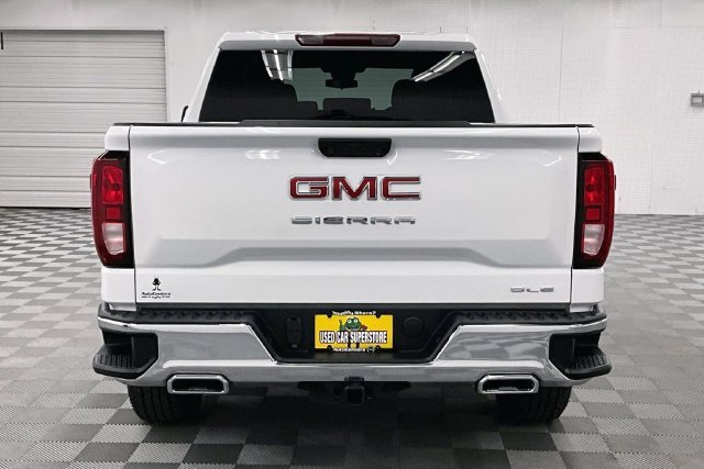 Used 2026 Summit White GMC SLE image 5