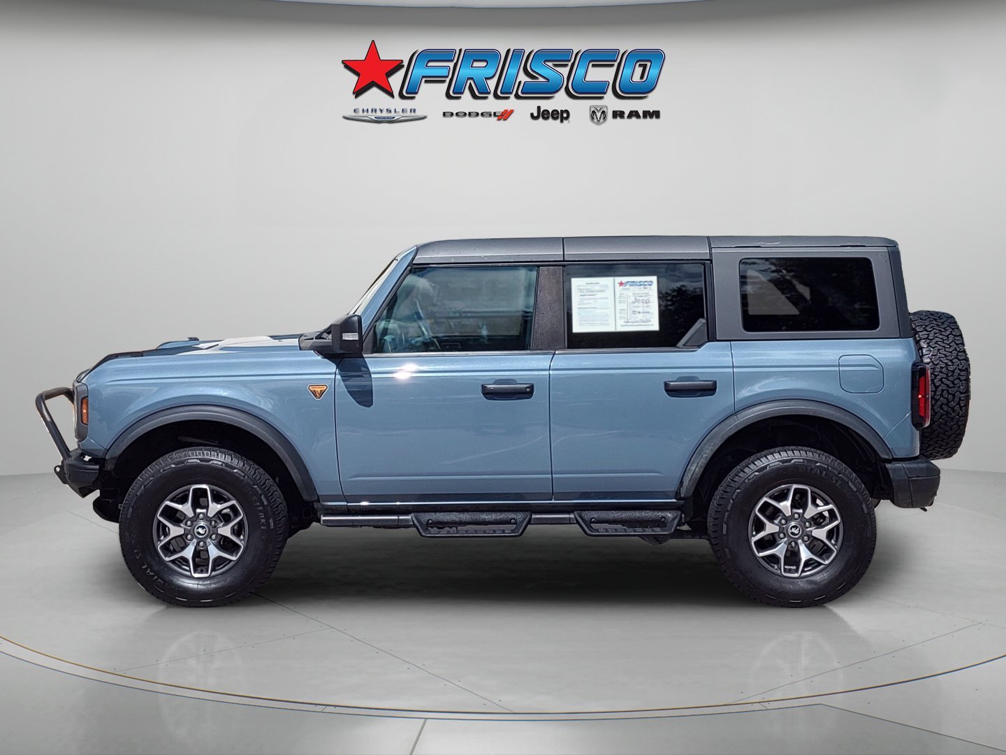 Used 2023 Azure Gray Metallic Tri-Coat Ford Badlands image 4