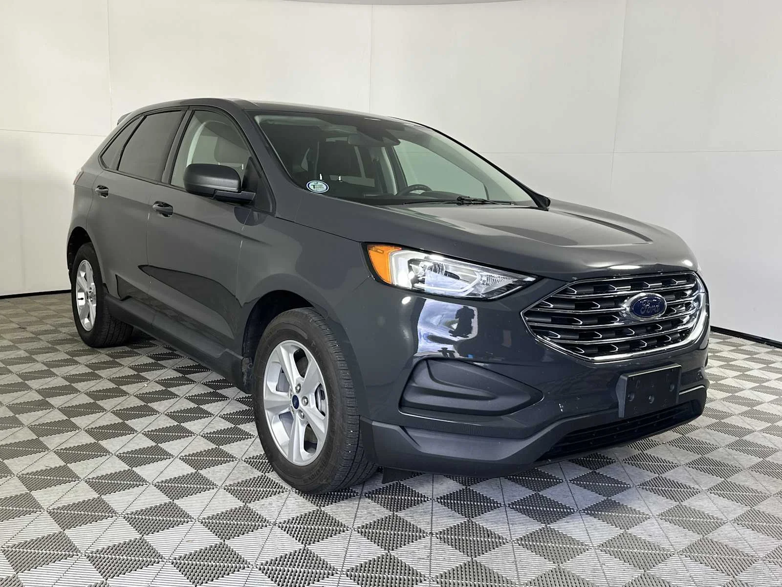 2021 Ford Edge