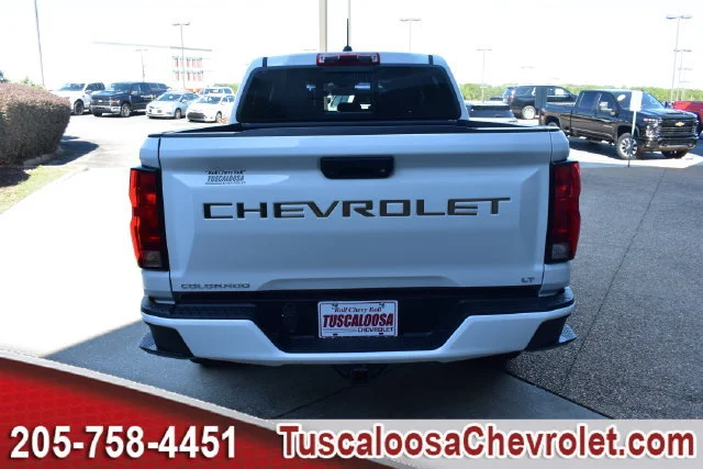 Used 2023 SUMMIT WHITE Chevrolet 4WD LT image 9