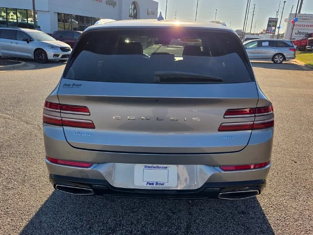 Used 2024 Silver Genesis 2.5T image 11