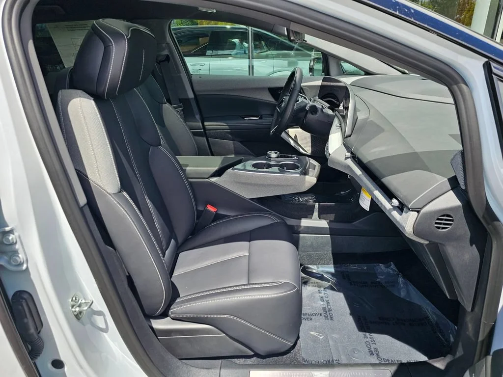 New 2026 Vibrant White Tricoat Cadillac Sport image 11