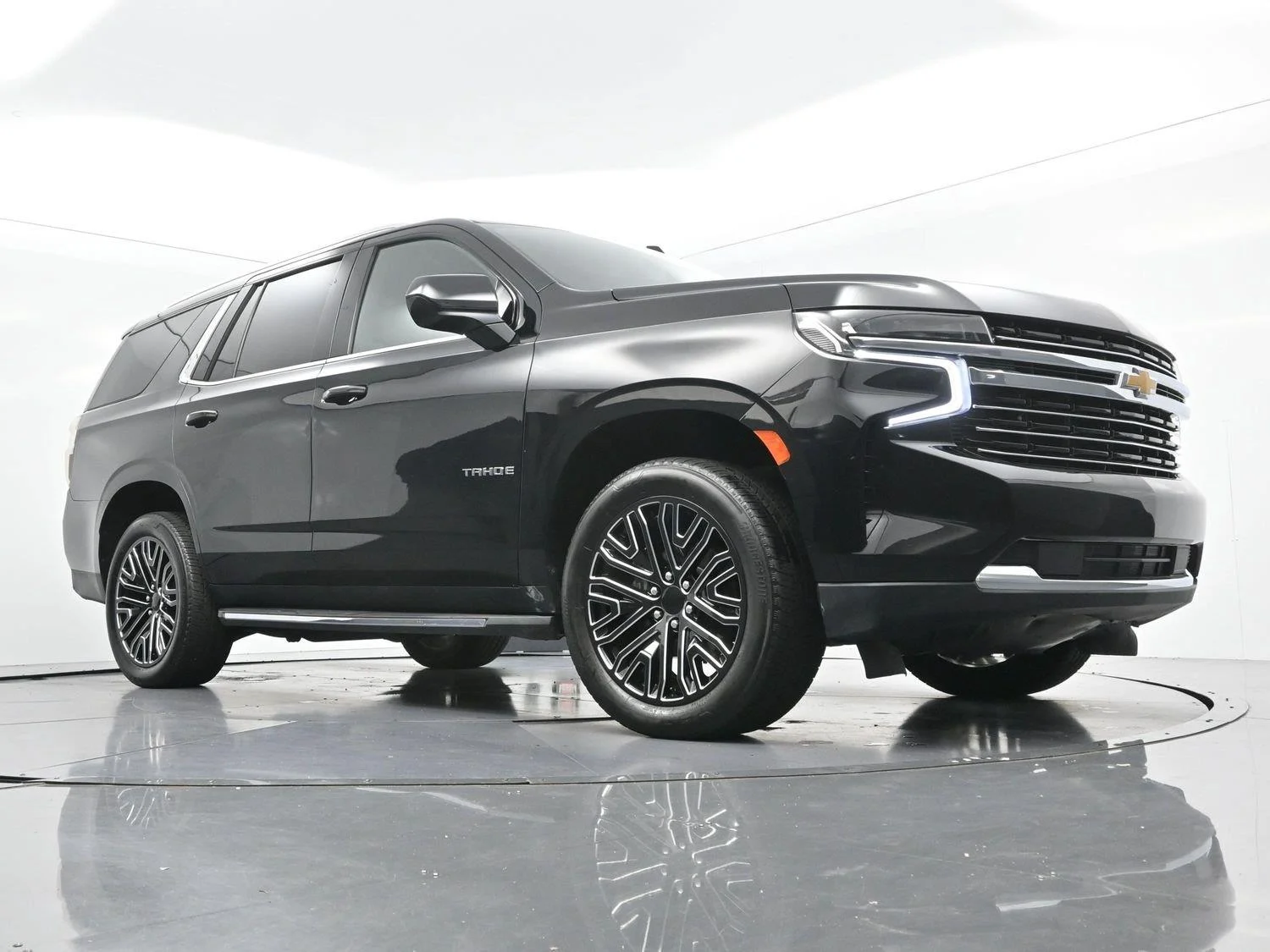 Used 2021 Black Chevrolet LT image 45