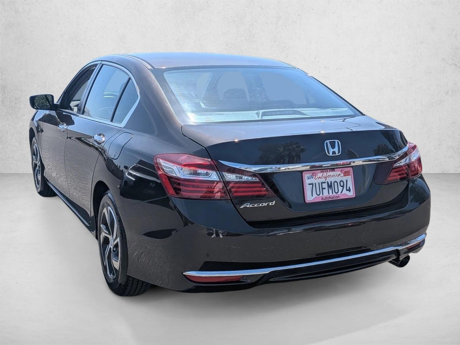 Used 2016 Kona Coffee Metallic Honda LX image 8