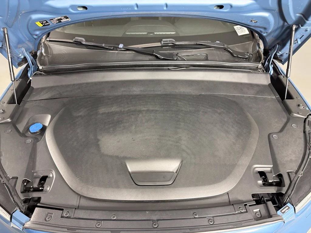 Used 2023 Blue Volvo Ultimate image 41