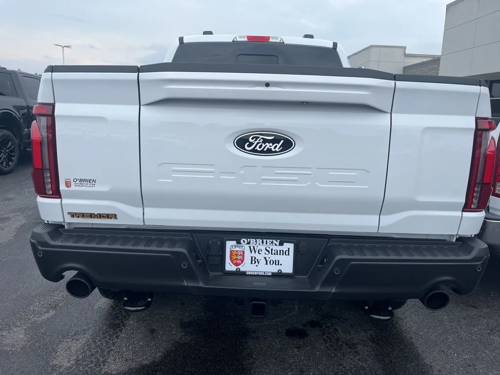 New 2025 Oxford White Ford Tremor® image 4