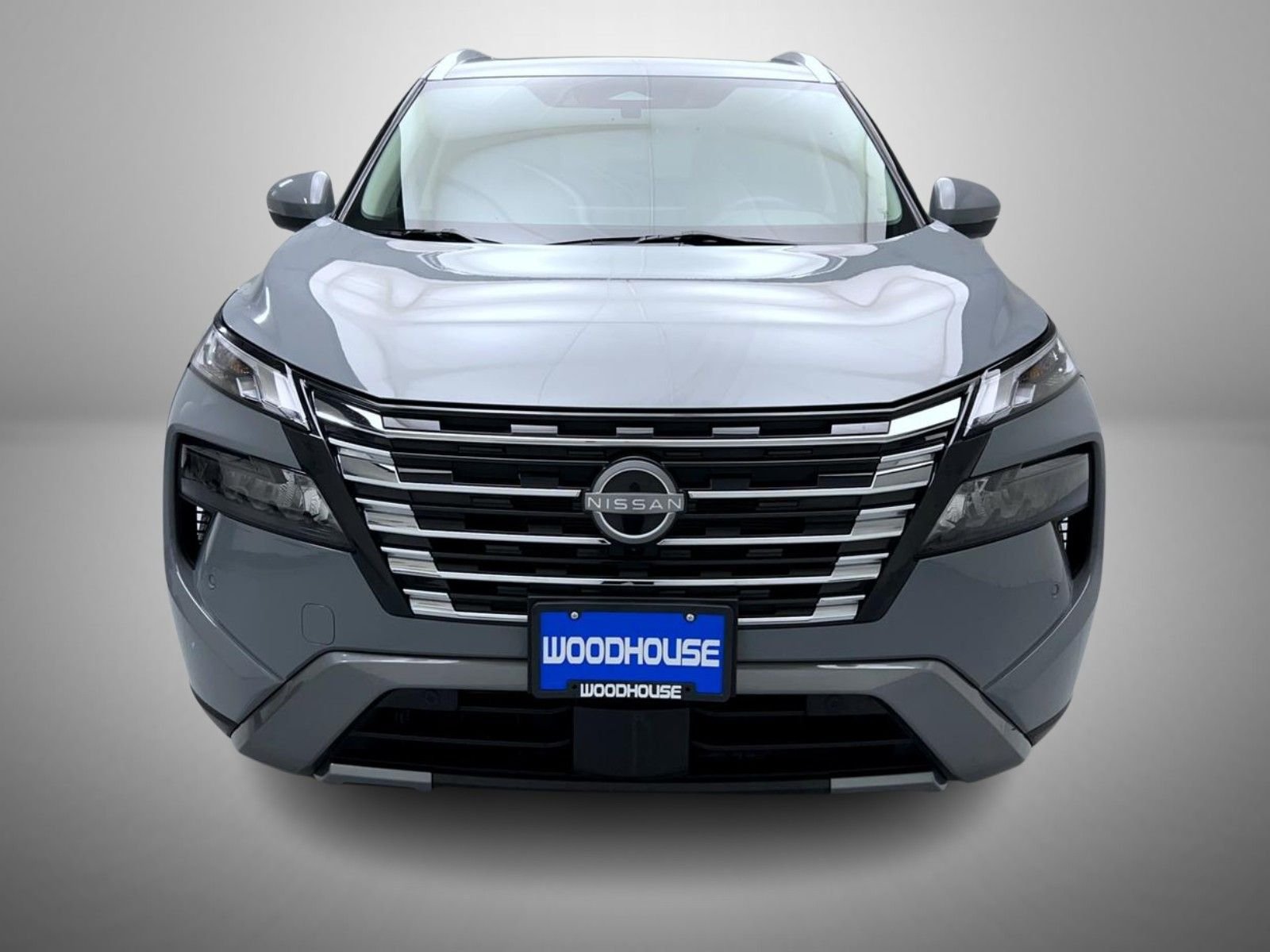 Used 2024 Gray Nissan SL image 2