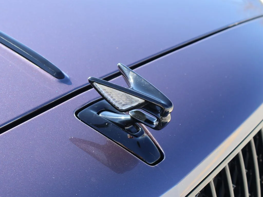 Used 2023 Gray Violet by Mulliner Bentley Azure image 10