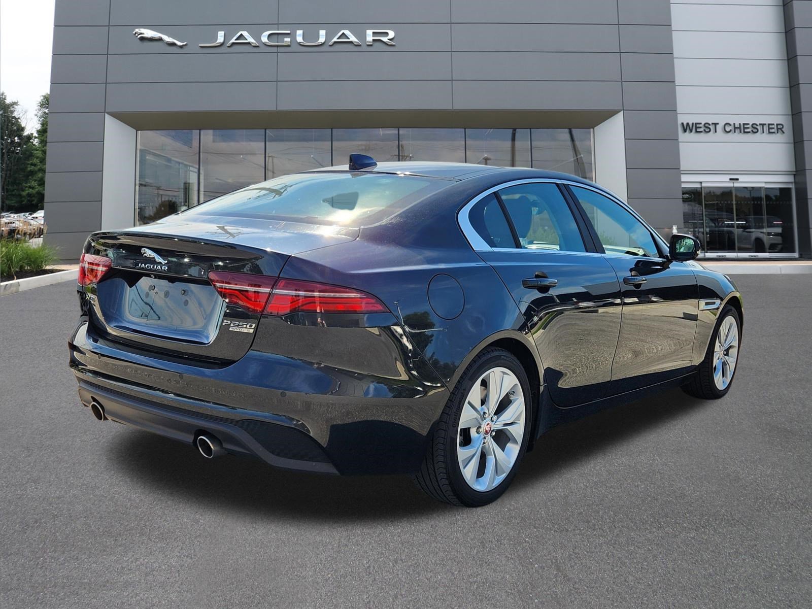 Used 2020 Santorini Black Metallic Jaguar S image 4