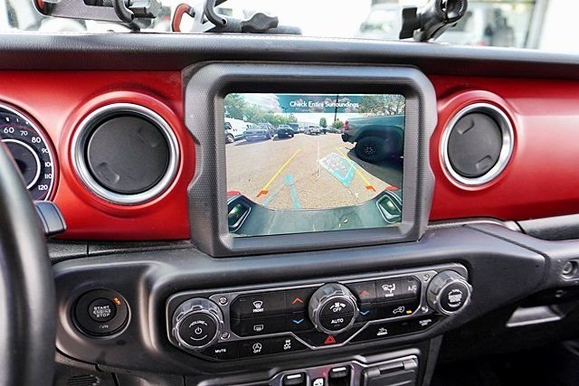 Certified Used 2022 Gray Jeep Rubicon image 25