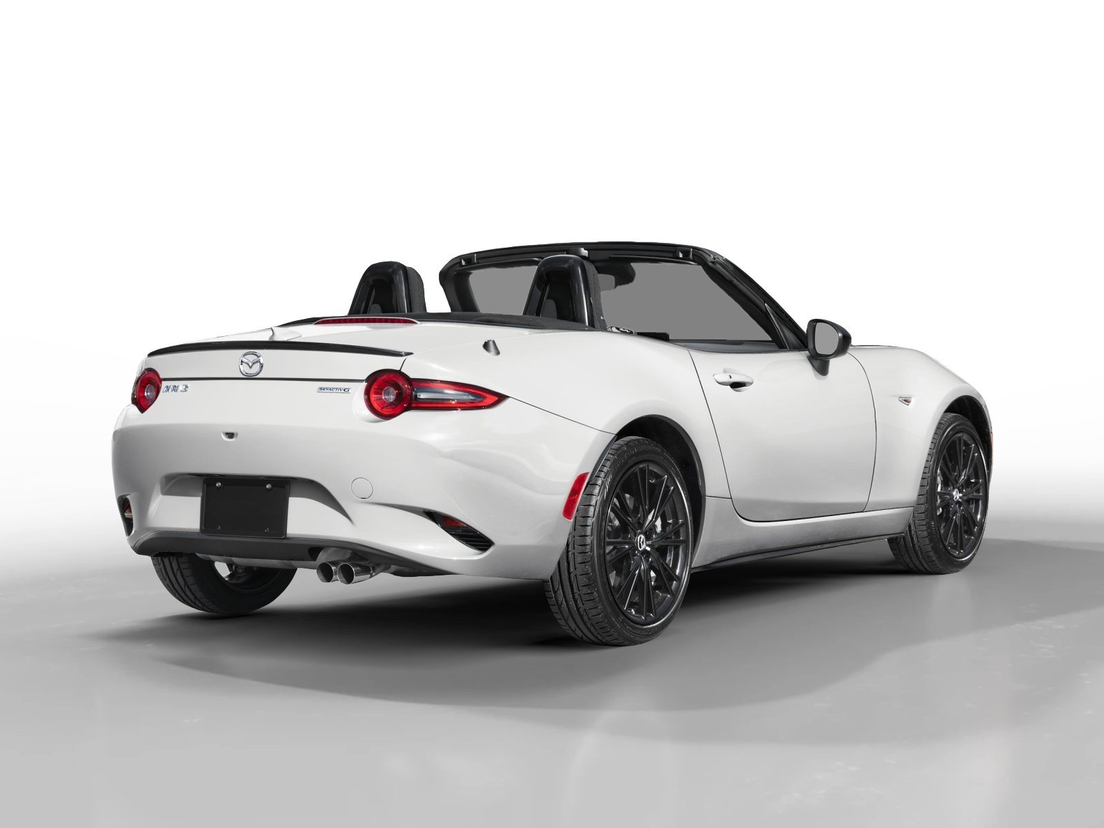 New 2026 Snowflake White Pearl Mica Mazda Club image 2