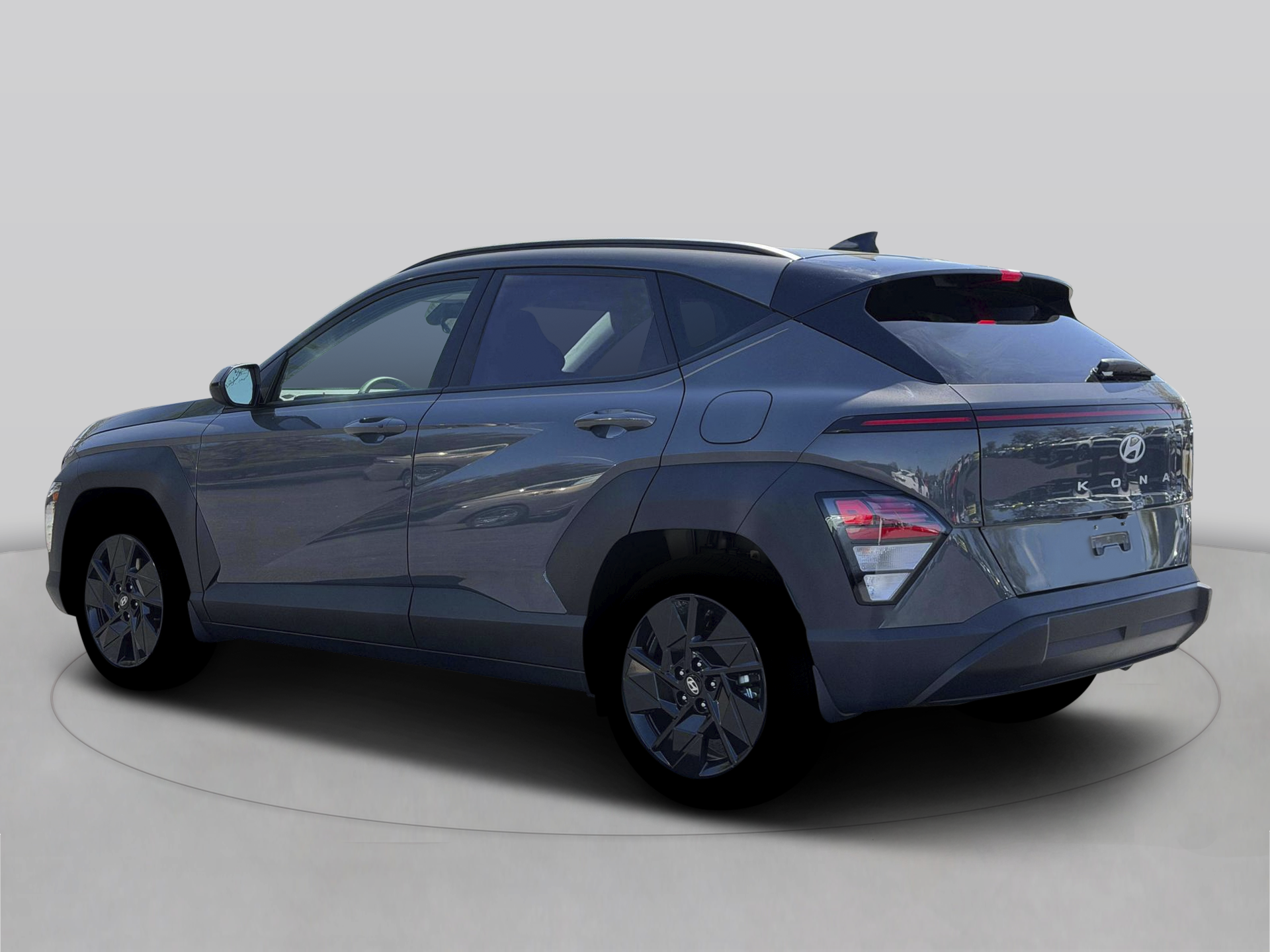 New 2026 Gray Hyundai SEL Sport FWD image 4