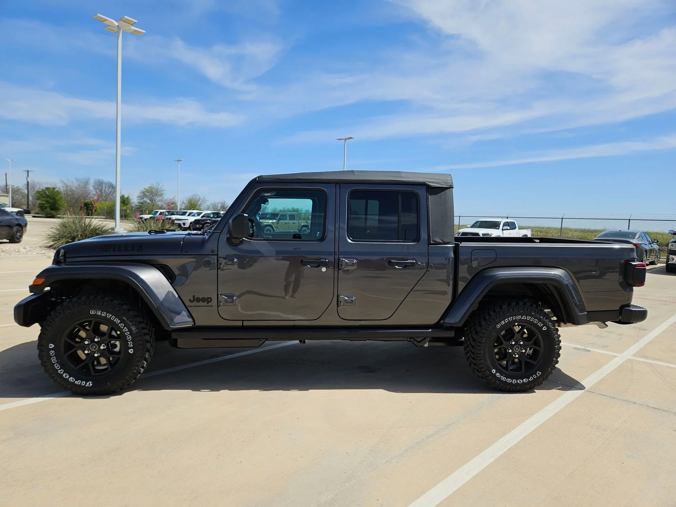 New 2026 Granite Crystal Metallic Clear-Coat Exterior Paint Jeep Willys image 6