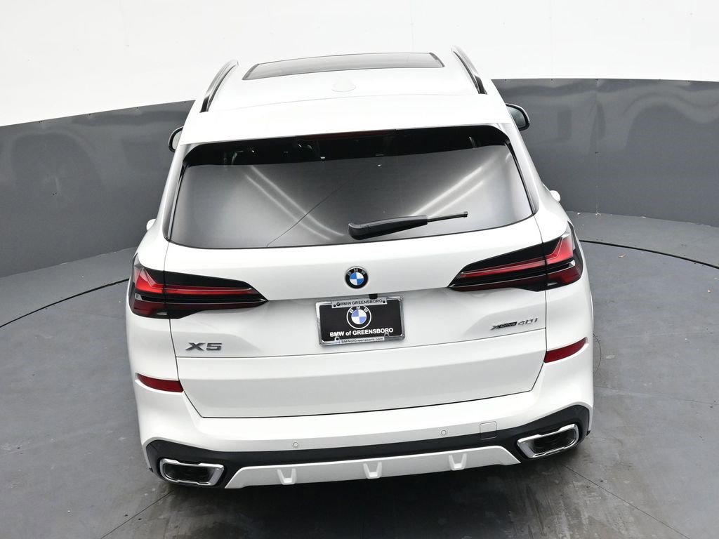 Used 2026 Alpine White BMW xDrive40i image 20