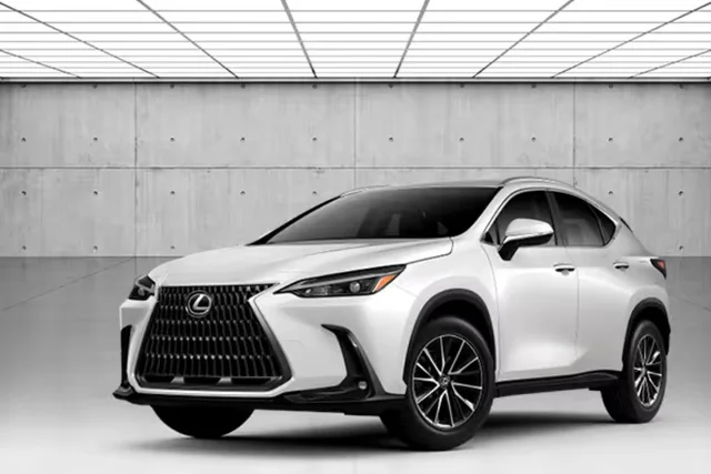 2024 Lexus NX 450h+ Luxury