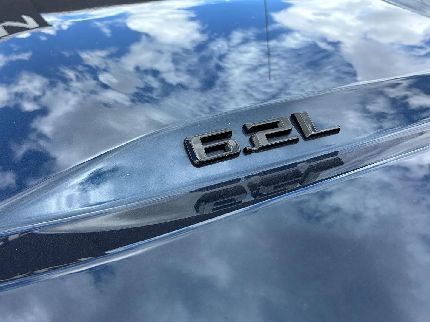 Used 2020 Northsky Blue Metallic Chevrolet High Country image 22