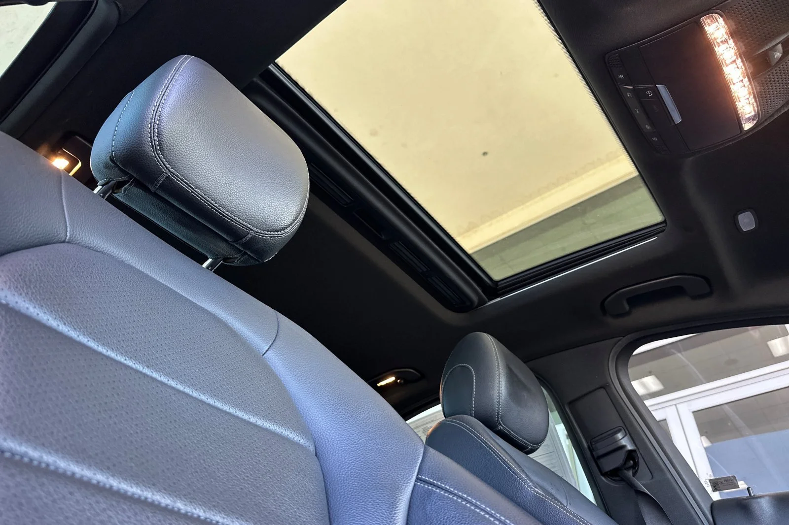 Used 2020 White Mercedes-Benz C 300 image 16