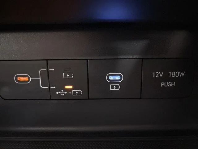 Used 2026 Black Hyundai SE image 17