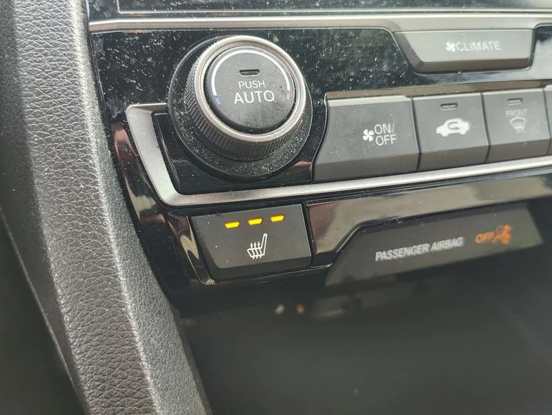 Used 2018 Gray Honda EX image 16