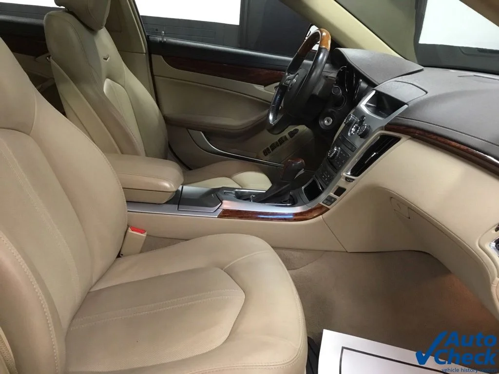 Used 2011 Red Cadillac Luxury image 36