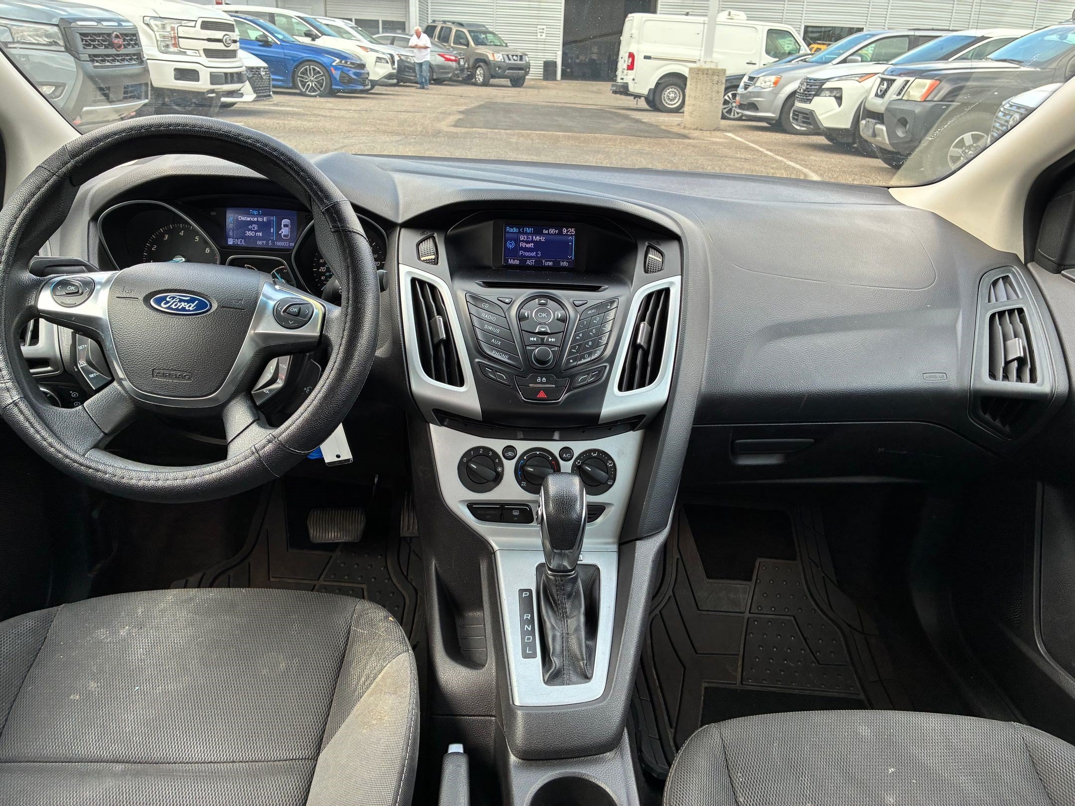 Used 2012 Ingot Silver Ford SE image 23