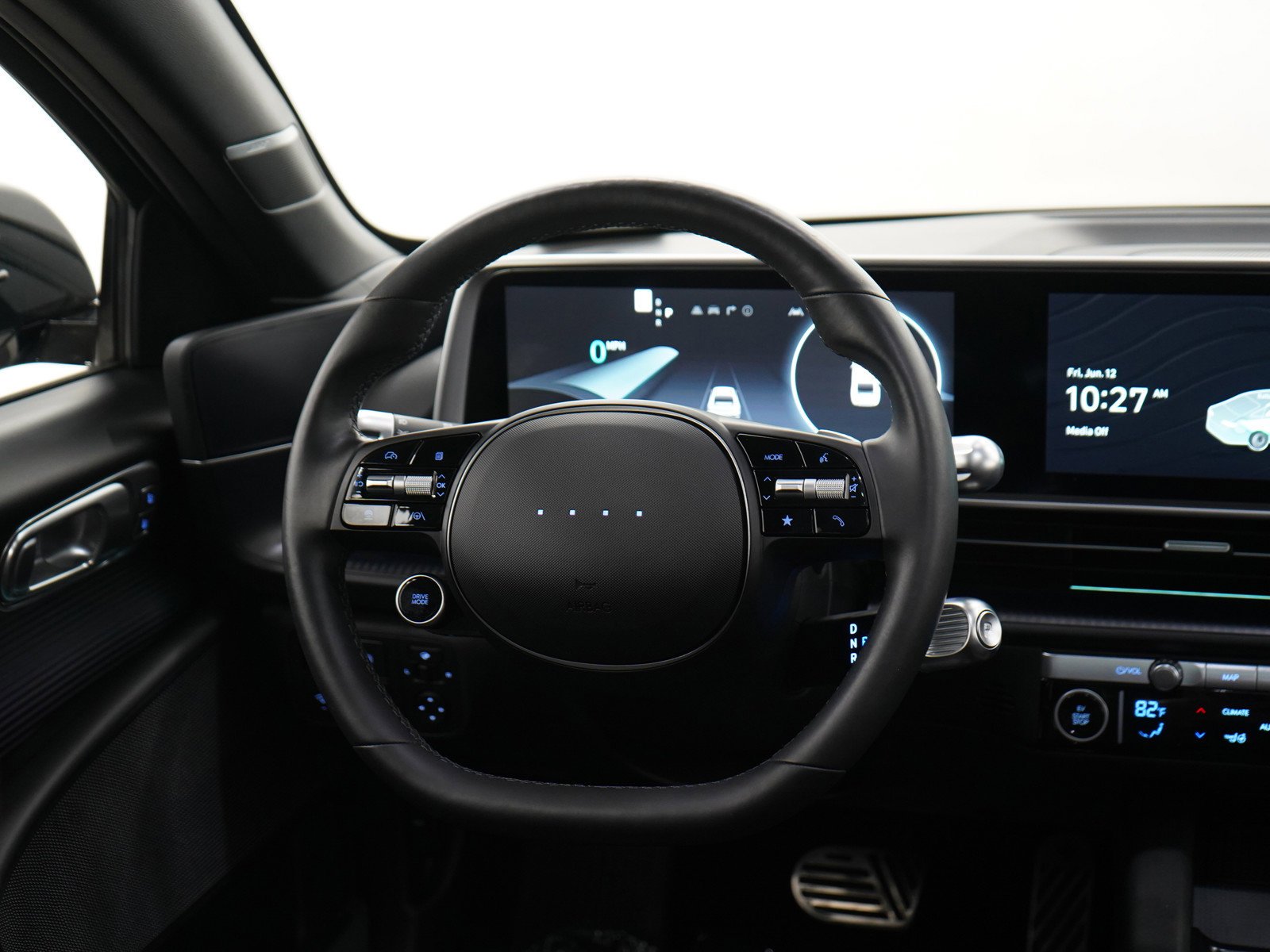 Certified Used 2023 Digital Green Hyundai Limited AWD image 15
