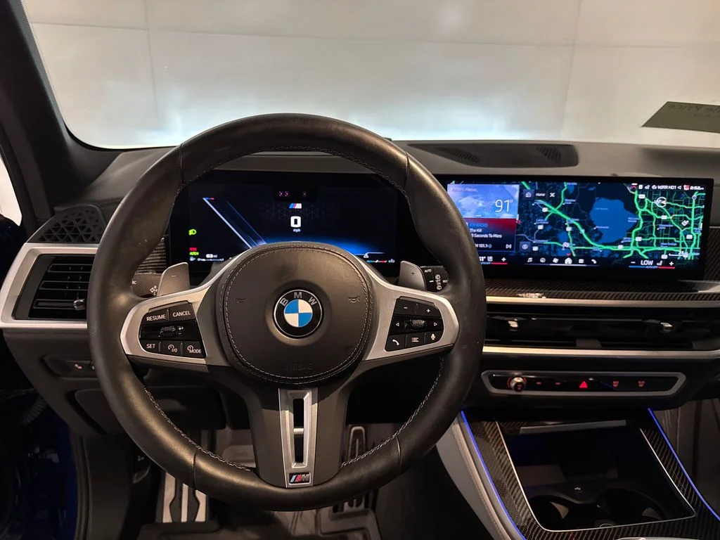 Used 2024 Blue BMW M60i image 7