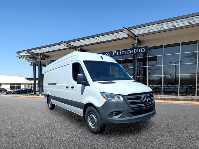 2024 Mercedes-Benz Sprinter Cargo Van 2500 High Roof I4 Diesel HO 170 RWD