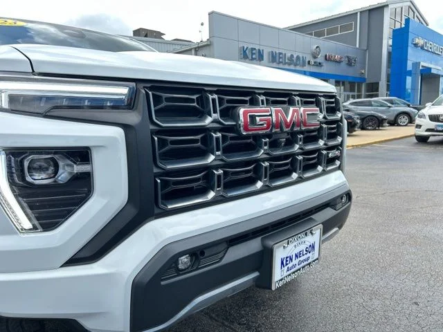 2023 GMC Canyon AT4 - Photo 4