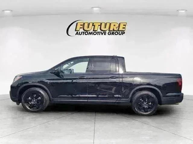 Used 2017 Crystal Black Pearl Honda Black Edition image 6
