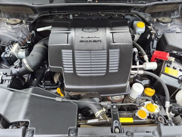 Used 2022 Brown Subaru Touring image 34