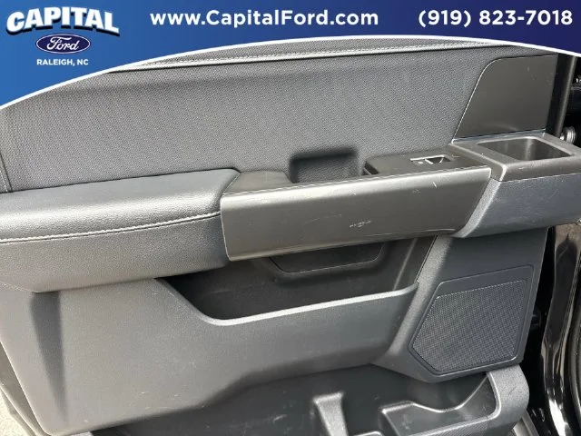 Used 2023 Black Ford XLT image 17