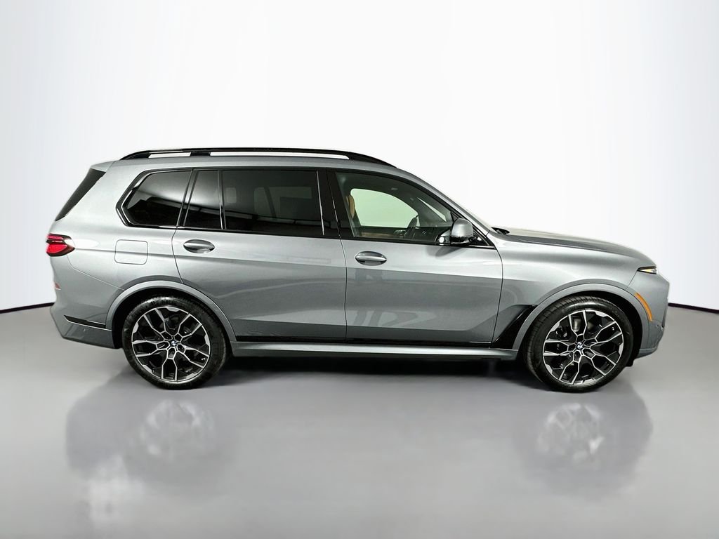 New 2027 Skyscraper Grey Metallic BMW xDrive40i image 4