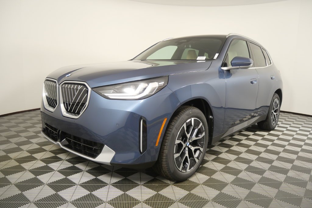 New 2026 Arctic Race Blue metallic BMW 30 xDrive image 8