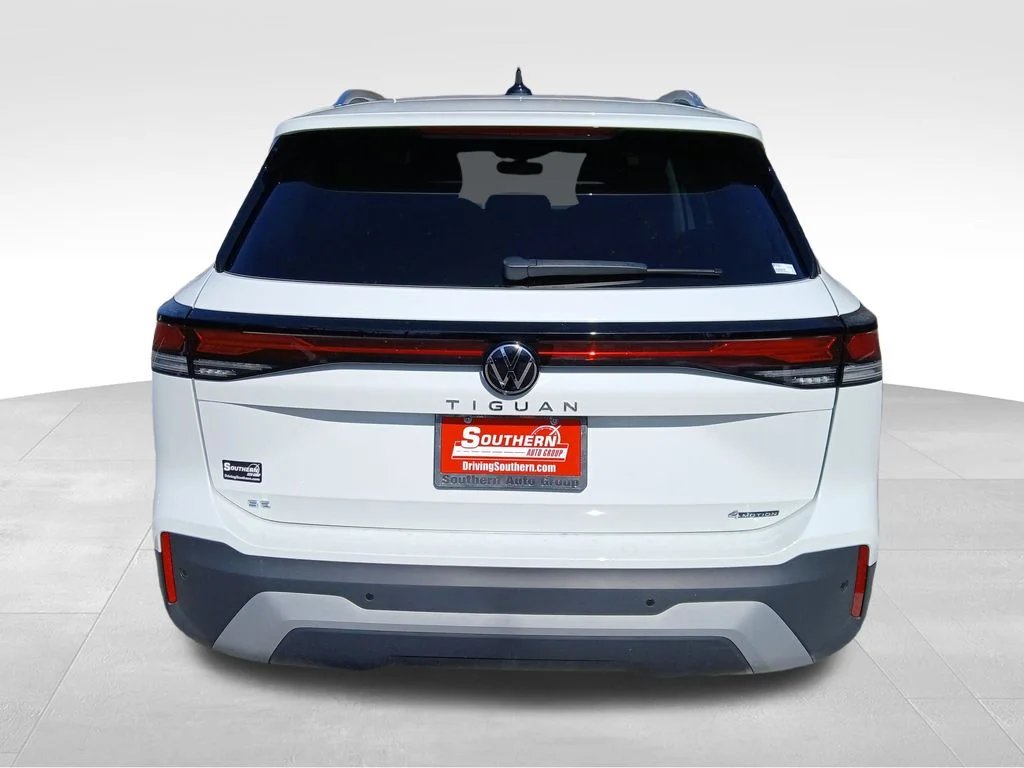 New 2026 White Volkswagen 2.0T SE image 4