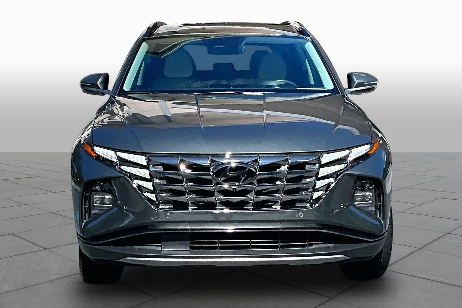 Used 2024 Amazon Gray Hyundai Limited image 4