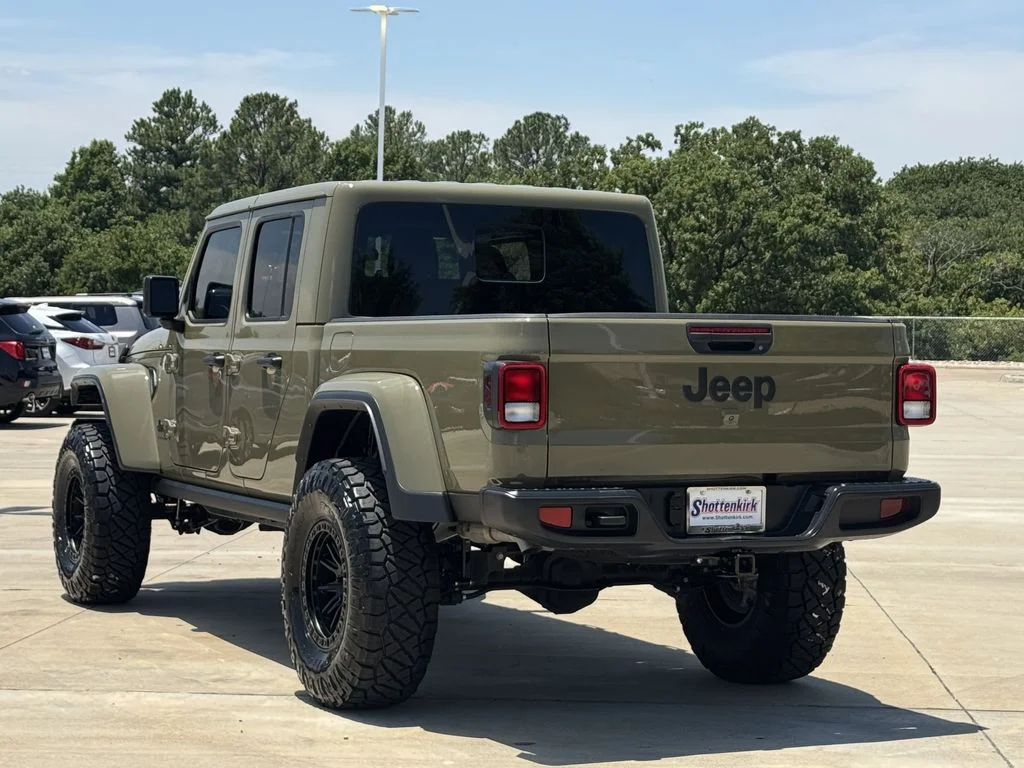 Used 2025 Green Jeep Nighthawk image 4