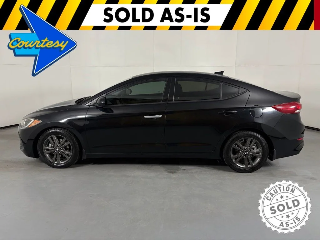 Used 2018 Black Hyundai SEL image 5