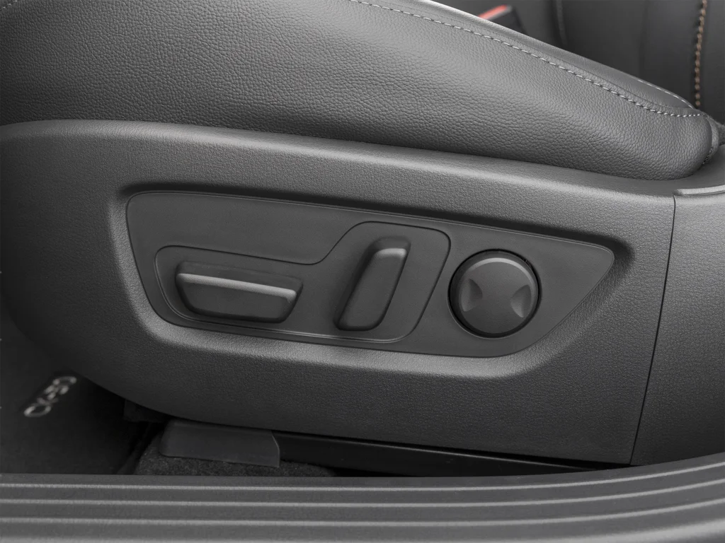 Used 2025 Gray Mazda Premium Plus image 23