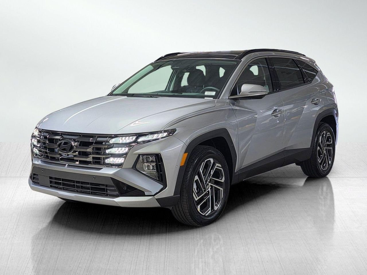 New 2026 Shimmering Silver Hyundai Limited image 3
