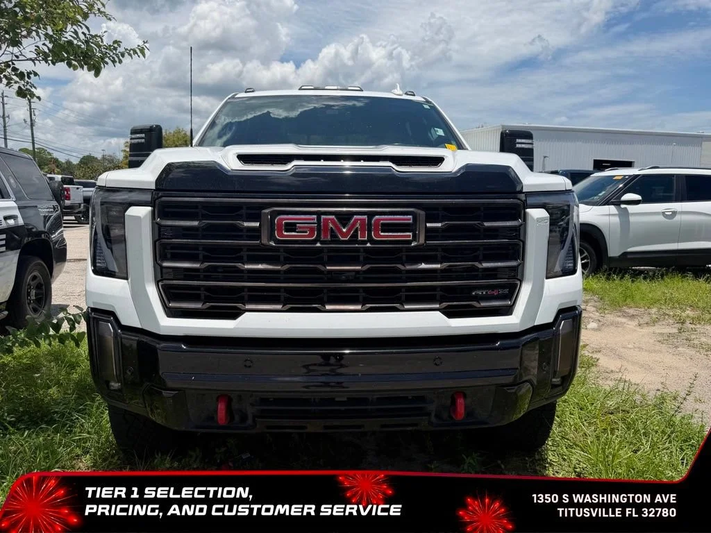Used 2024 Summit White GMC AT4X image 10