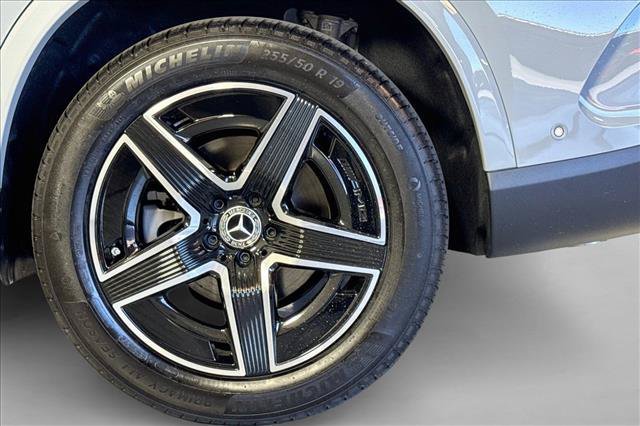 New 2026 MANUFAKTUR Alpine Grey Mercedes-Benz GLC 300 image 57