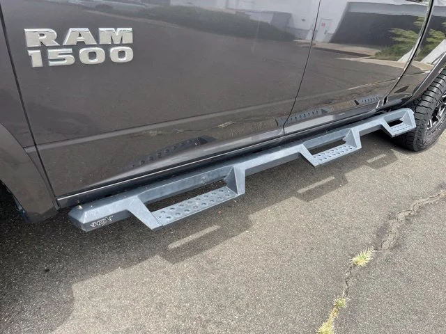 Used 2018 Granite Crystal Metallic Clearcoat Ram Laramie image 14
