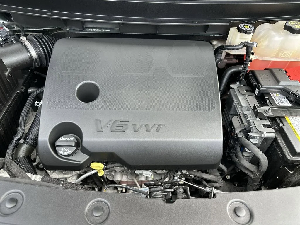 Used 2022 Green Buick Avenir image 17