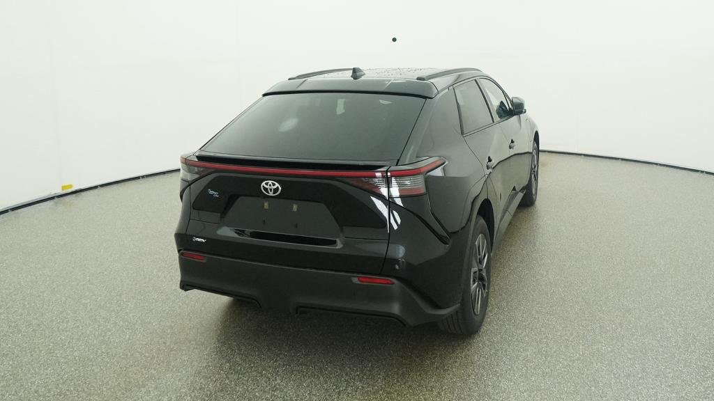 New 2026 Midnight Black Metallic Toyota XLE image 22