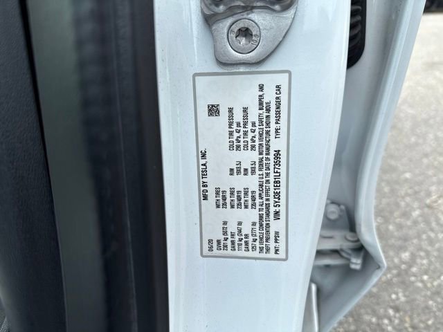 Used 2020 Pearl White Multi-Coat Tesla Long Range image 20