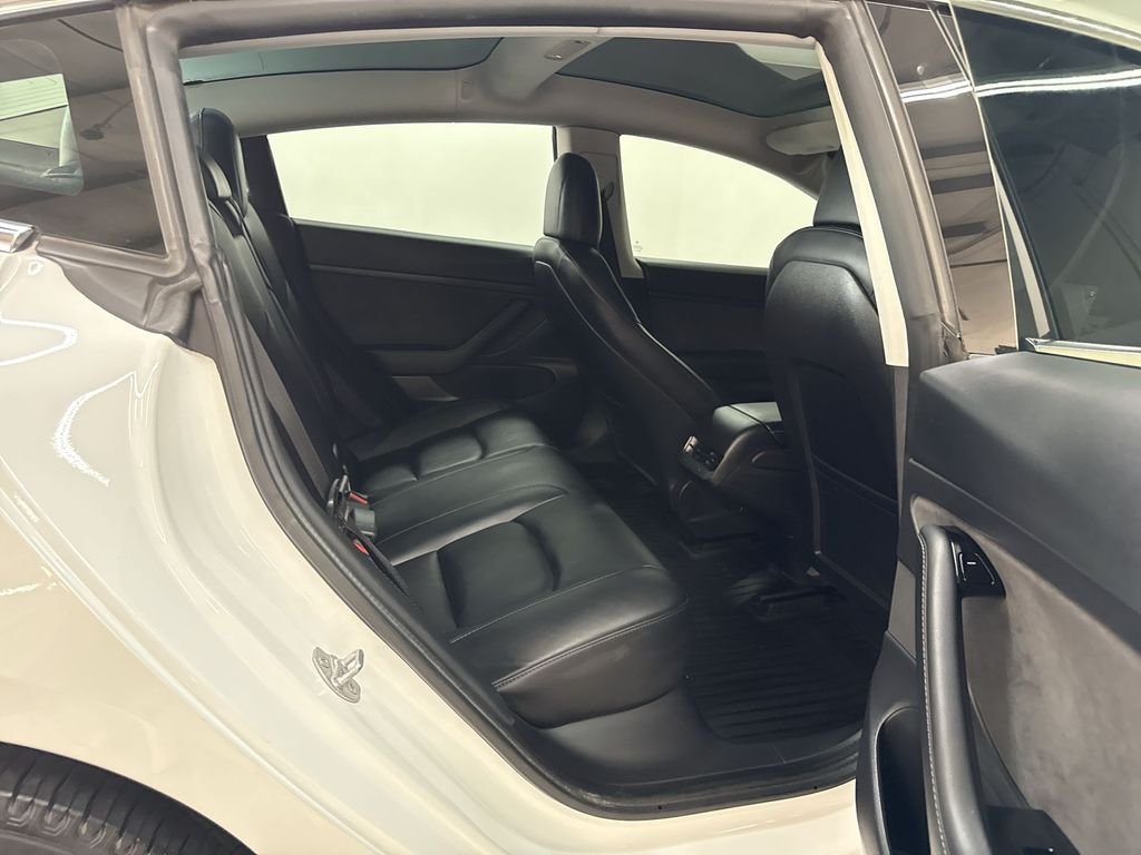 Used 2020 White Tesla Standard Range Plus image 17