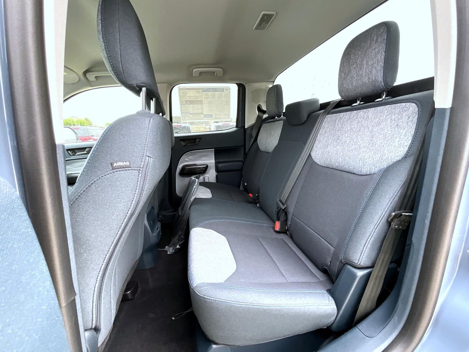 New 2026 Azure Gray Metallic Tri-Coat Ford XLT image 14