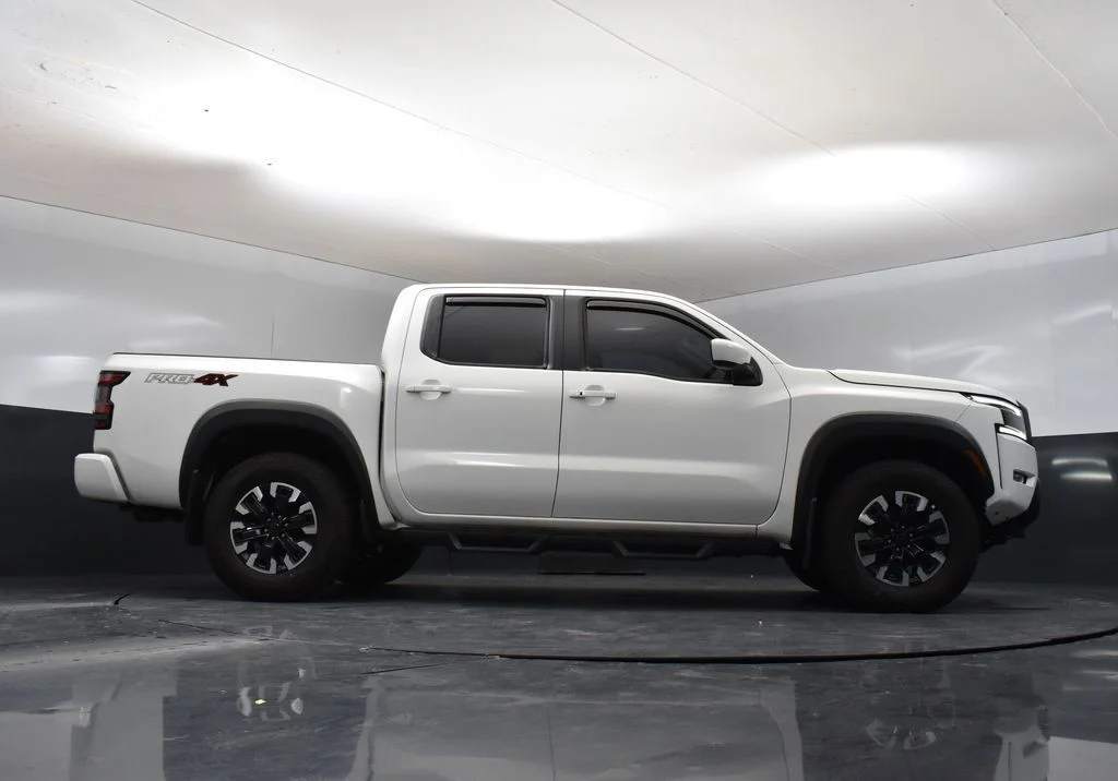 Certified Used 2024 White Nissan PRO-4X image 12