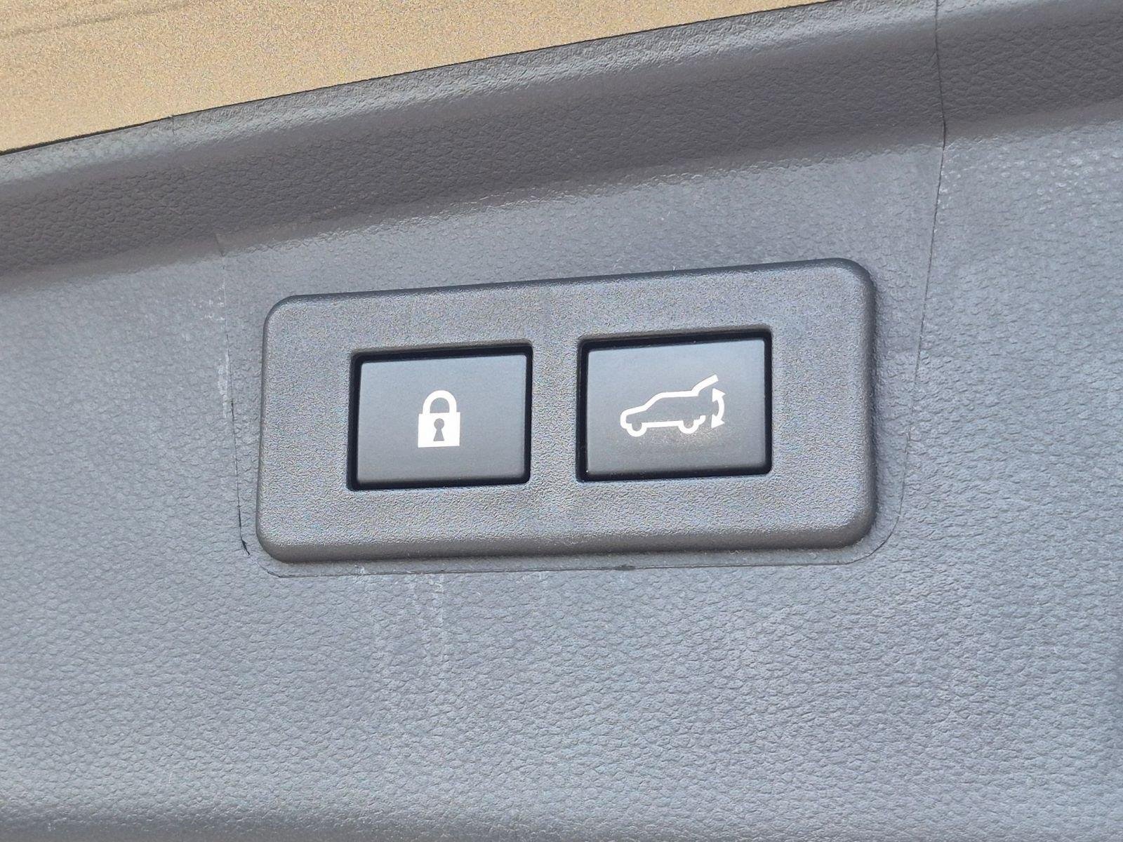 Used 2025  Subaru Wilderness image 34